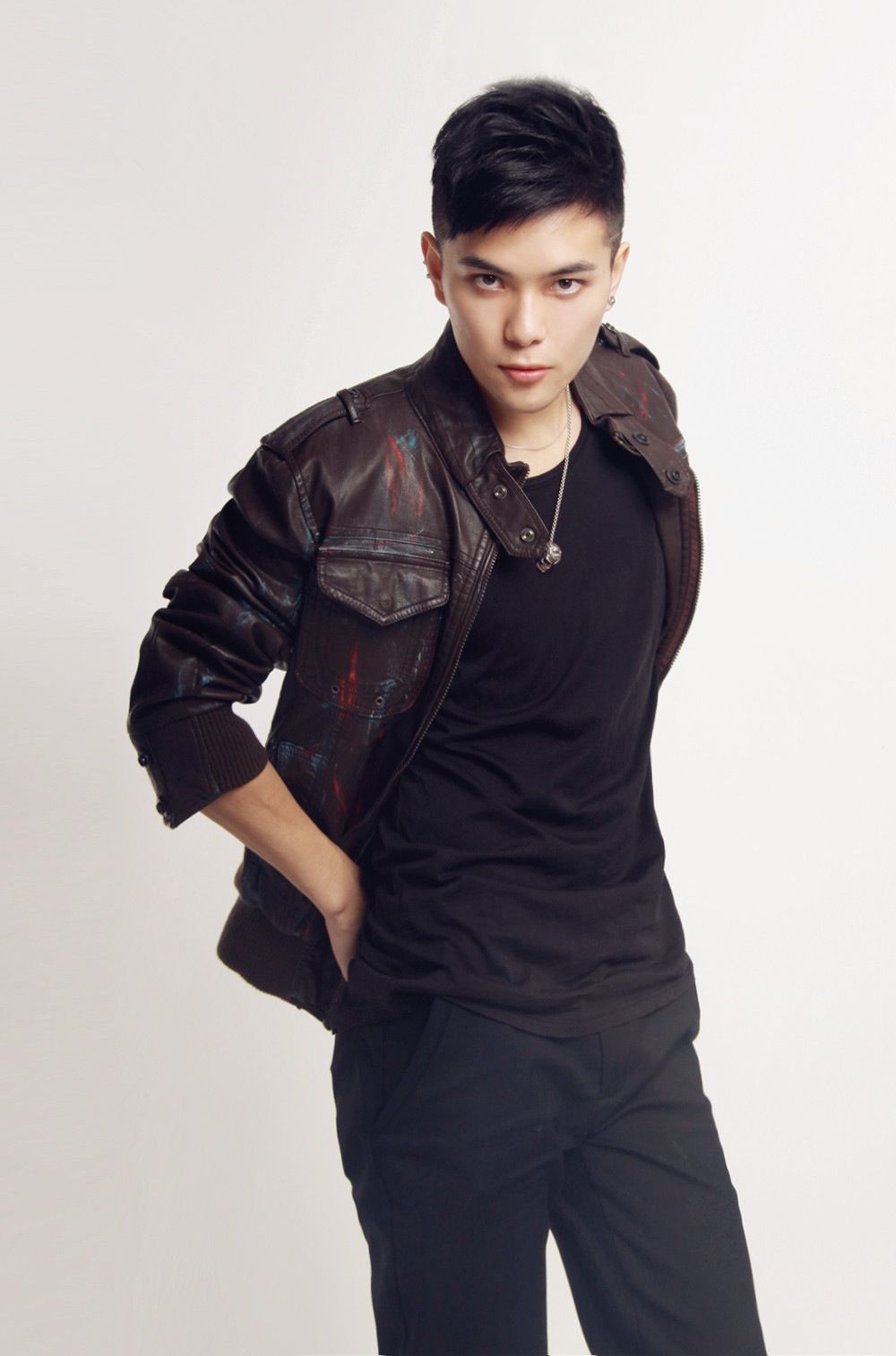 http://www.119127.cn/pics/star/pic/35dad2ae865cf2a3925c81e93e10f469.jpg