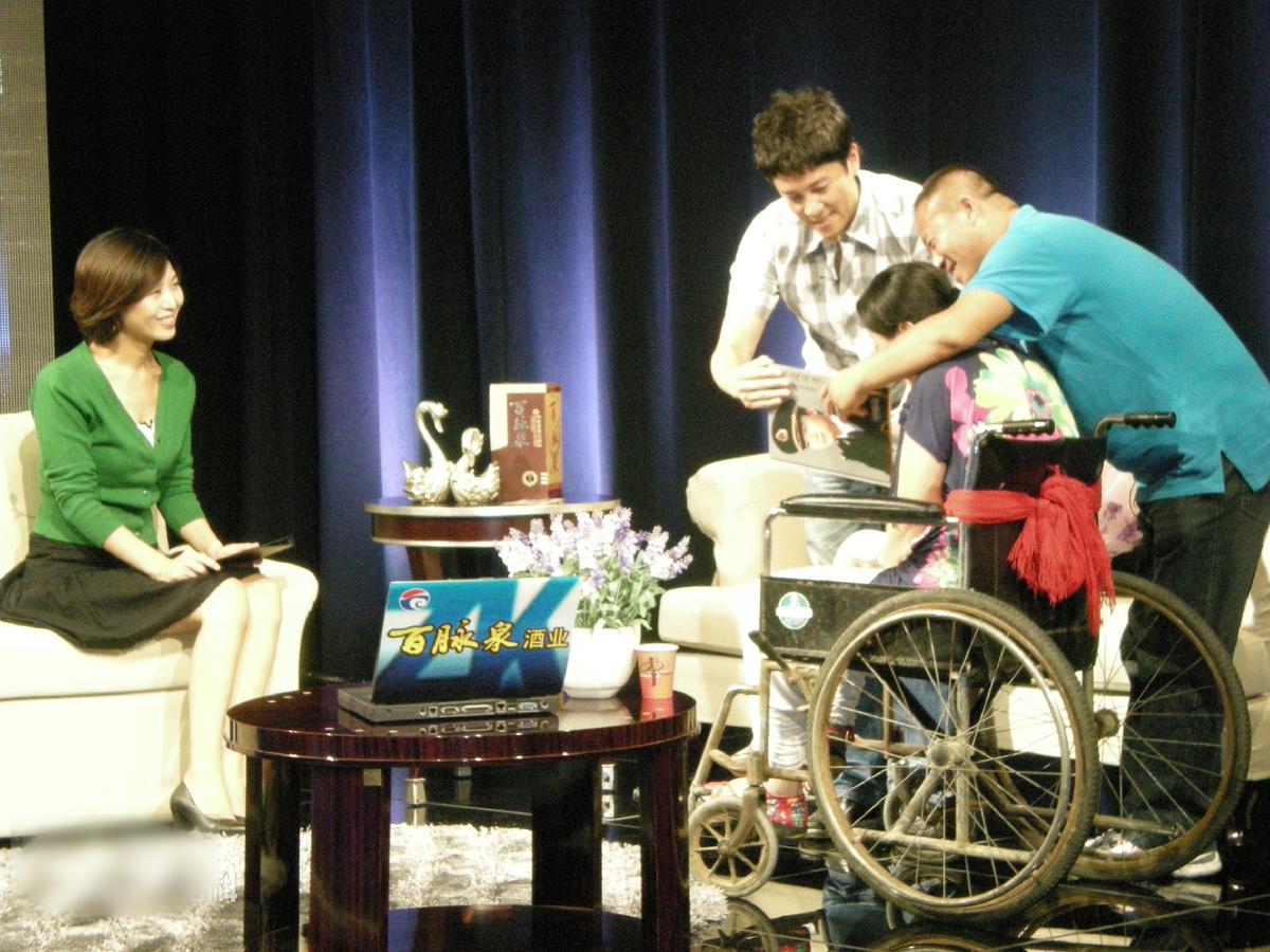 http://www.119127.cn/pics/star/pic/35e271809fc0857de7f969cded0c50b5.jpg