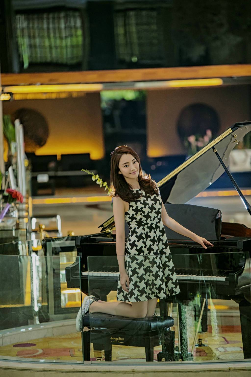 http://www.119127.cn/pics/star/pic/37c78d924a13dac8e77d957ee11f4f4c.jpg
