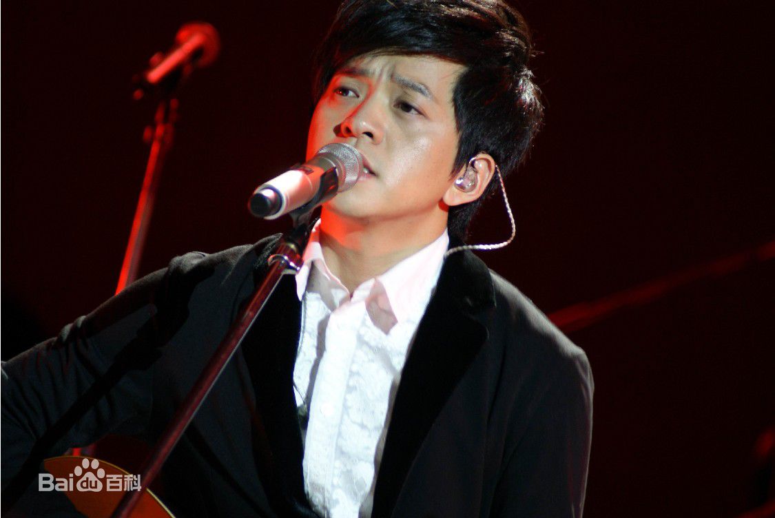 http://www.119127.cn/pics/star/pic/38f4c2c757e0d56cff1acc0af376840b.jpg