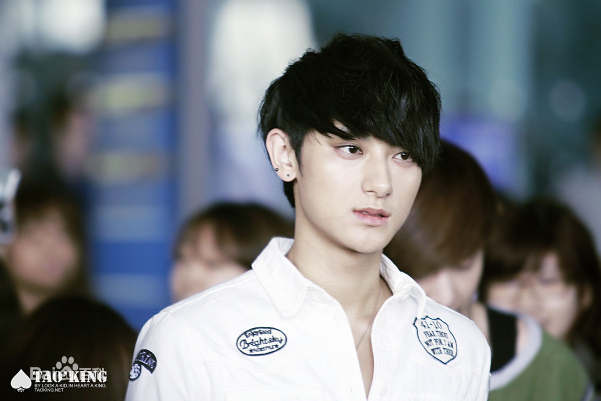 http://www.119127.cn/pics/star/pic/3a1e0c4d6ca5baa1c96f193b329dac6e.jpg