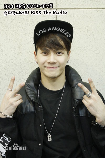 http://www.119127.cn/pics/star/pic/3a3251e335249688f5e89493308f743c.jpg