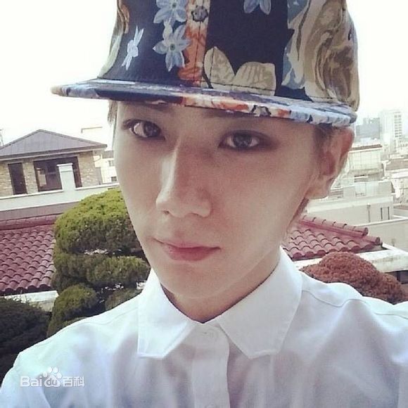 http://www.119127.cn/pics/star/pic/3aa76c43fff49c059b54a2e552bd04d7.jpg