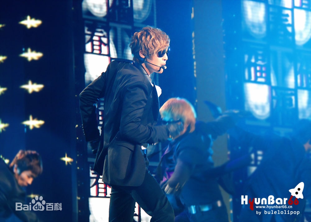 http://www.119127.cn/pics/star/pic/3c02b2ec9c522b5b72984c9bb3ed7751.jpg