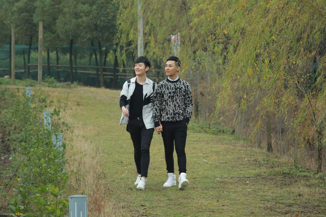 http://www.119127.cn/pics/star/pic/3c3042e4363f3d029e45ef6102d586b2.jpg