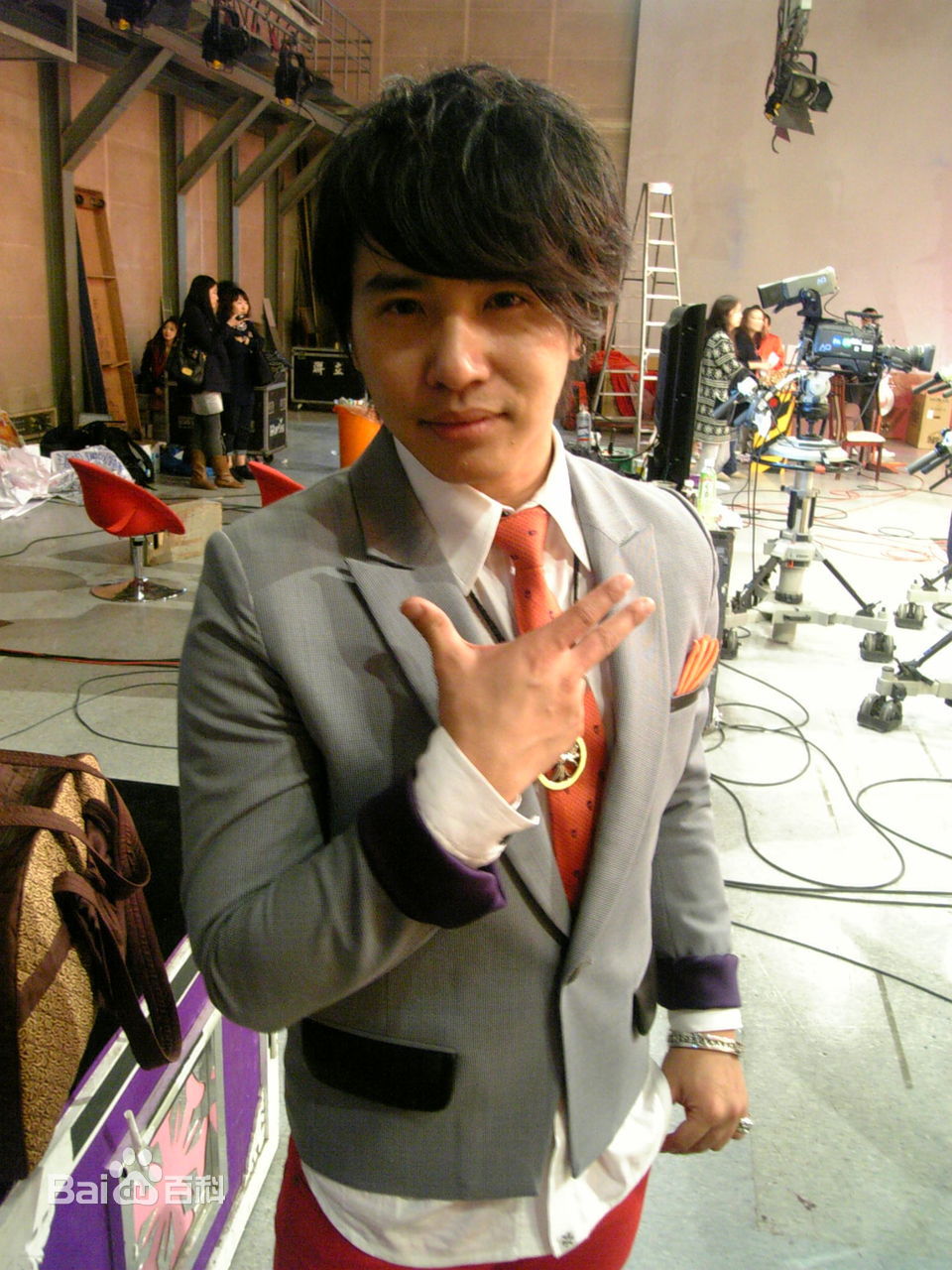 http://www.119127.cn/pics/star/pic/3c8617c098355286a890b0622309487c.jpg