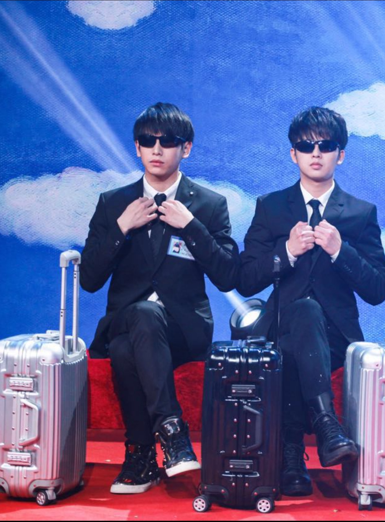 http://www.119127.cn/pics/star/pic/3cb125096a910da216bdcce0d5e7af78.jpg