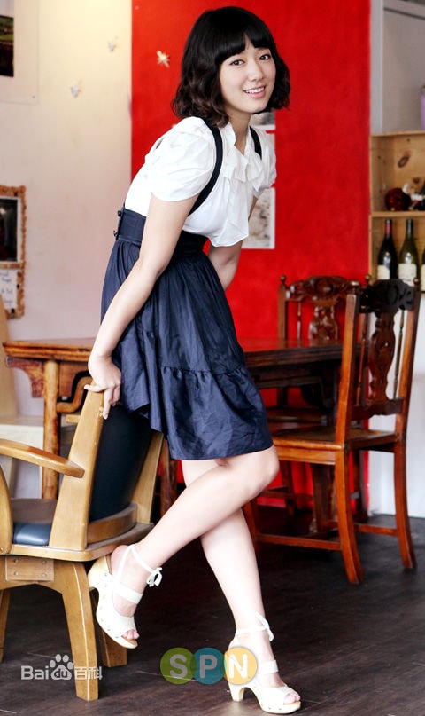 http://www.119127.cn/pics/star/pic/3ddc1630385990a99b8c672d722d892a.jpg