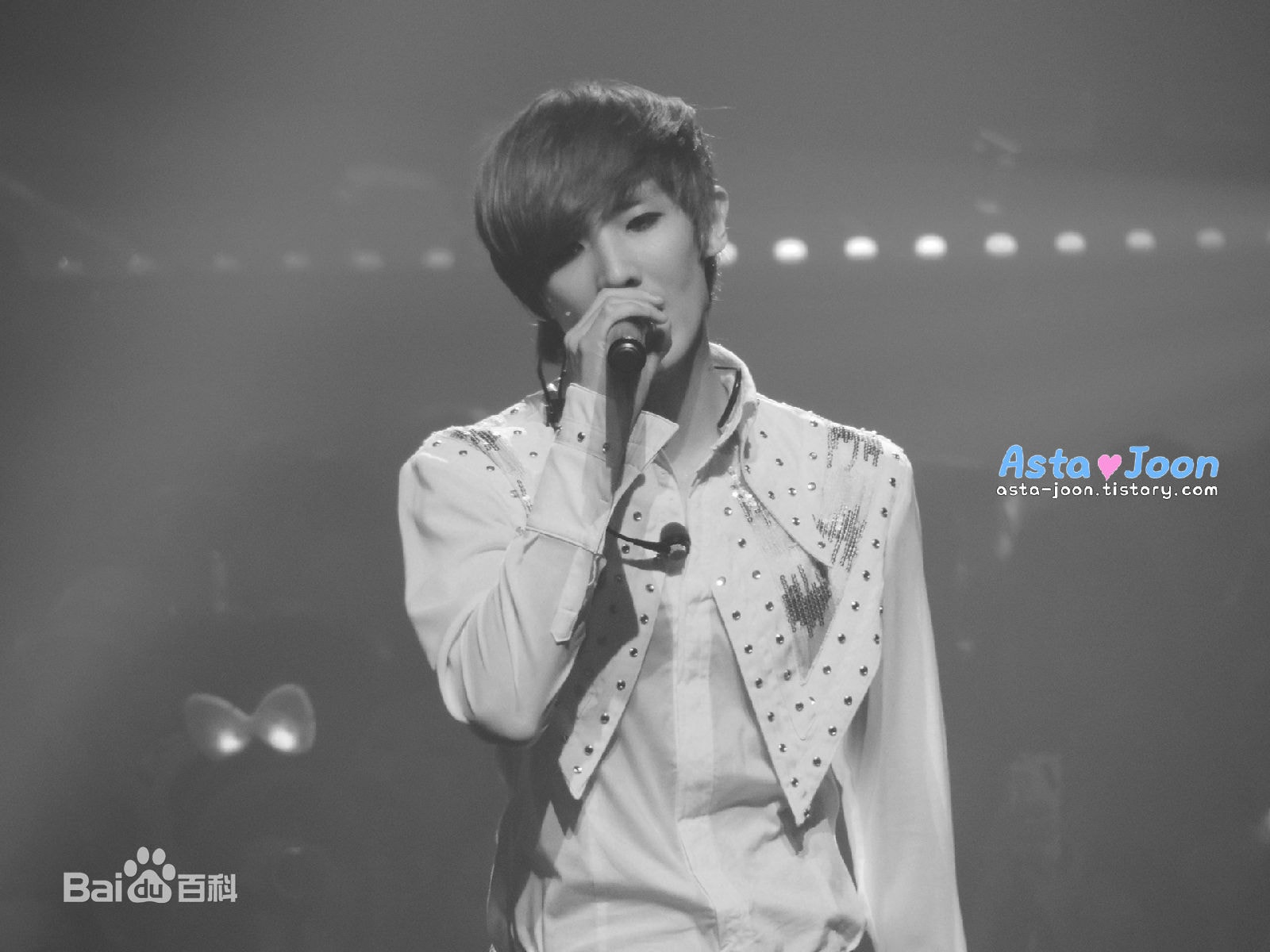 http://www.119127.cn/pics/star/pic/3e5e91e8af302ca52eb6030a8a3201dd.jpg