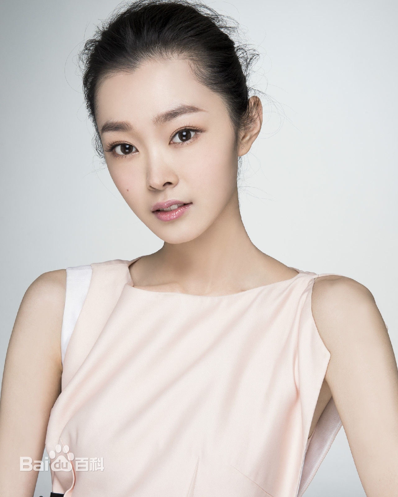 http://www.119127.cn/pics/star/pic/3eb8cd6bcf69ca785e71f3832a8cab0e.jpg