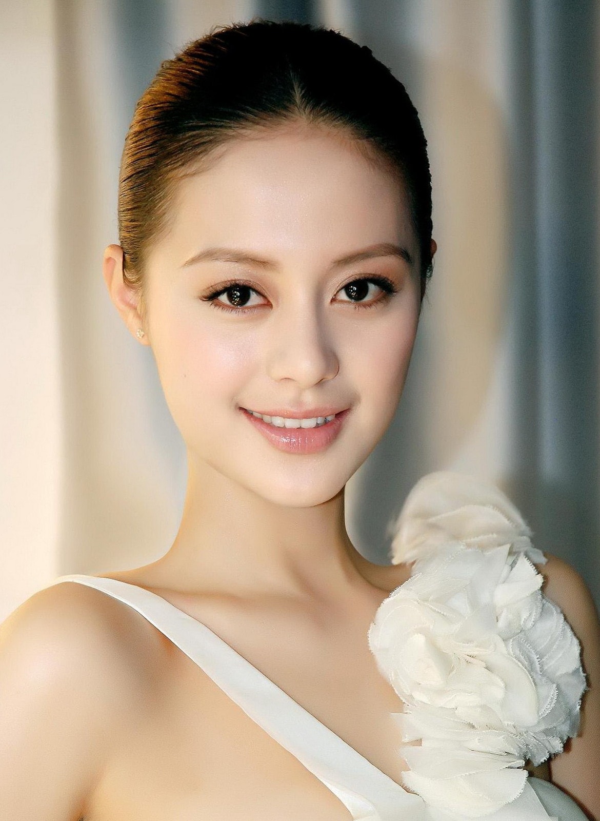 http://www.119127.cn/pics/star/pic/3f55/8ba98e7cd7808bb9b46b130653cf.jpg