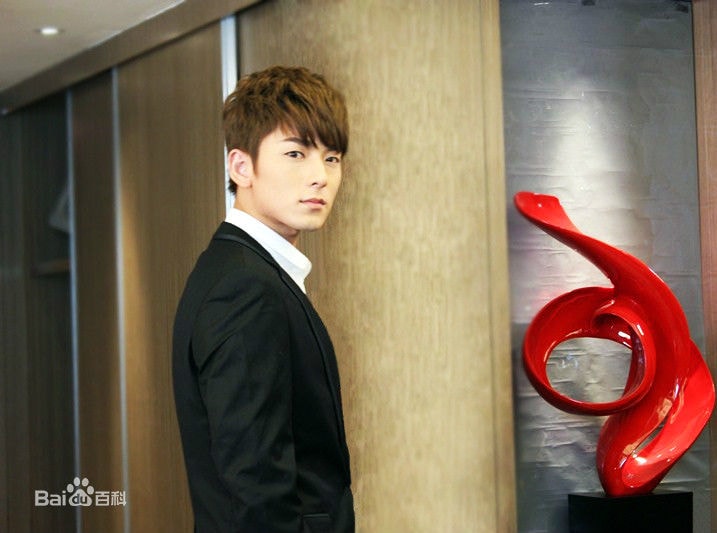 http://www.119127.cn/pics/star/pic/3face92e3e0126499e0ff96d5347e4d7.jpg