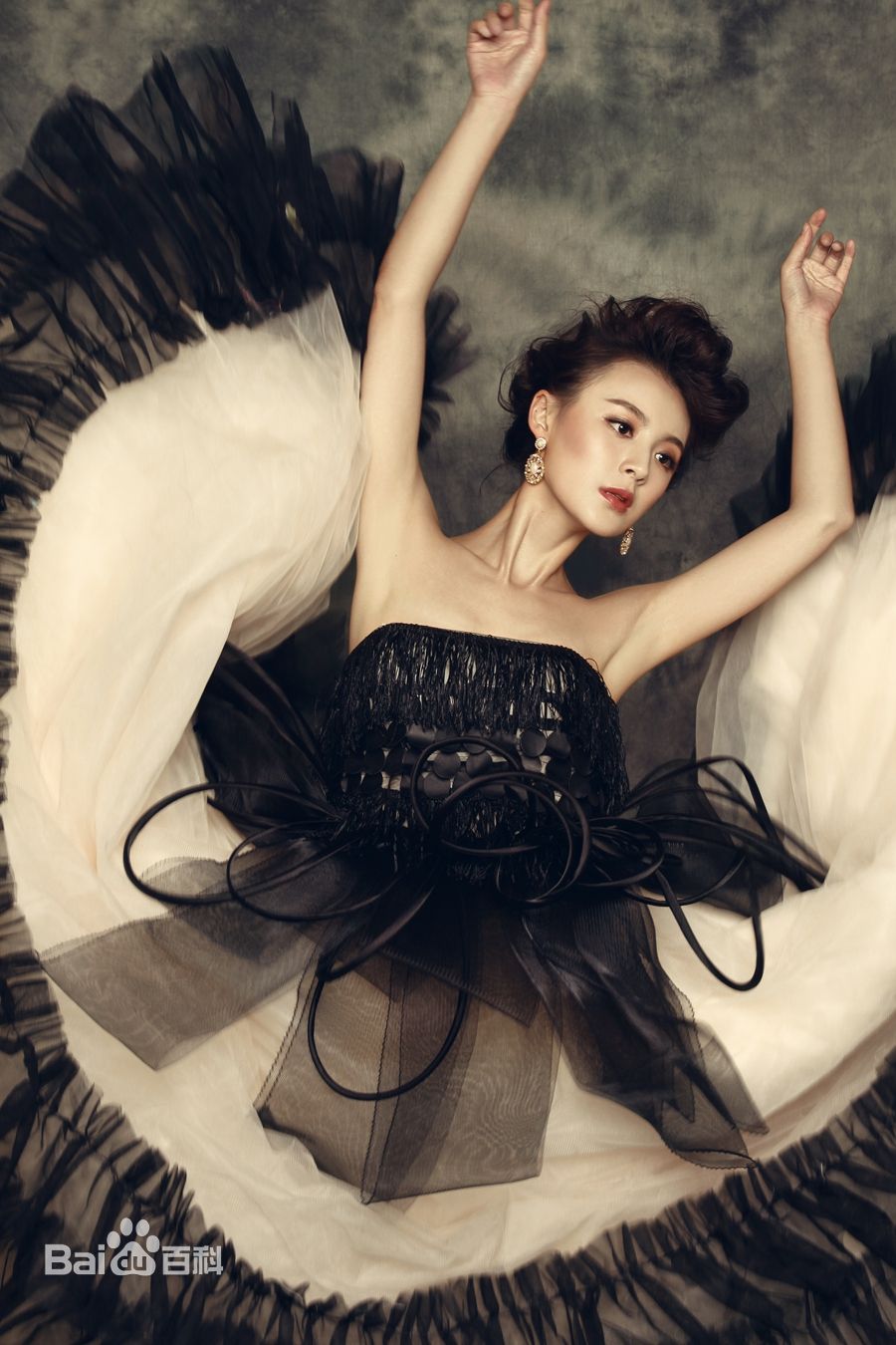 http://www.119127.cn/pics/star/pic/3fc5dea0ac42d8d64cdf22c88356d176.jpg