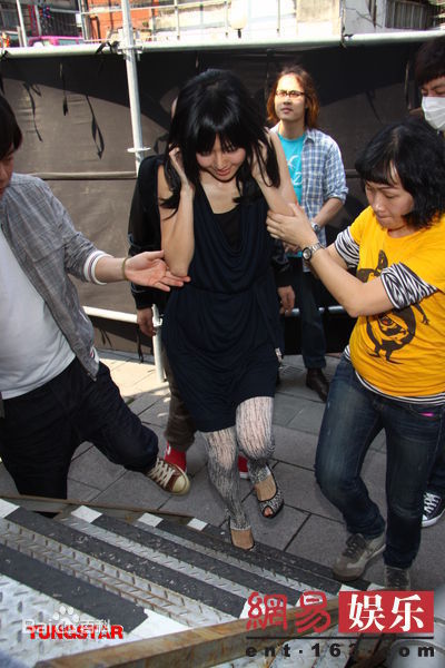 http://www.119127.cn/pics/star/pic/41071f08a67ca1324b8c8bd9577961bd.jpg