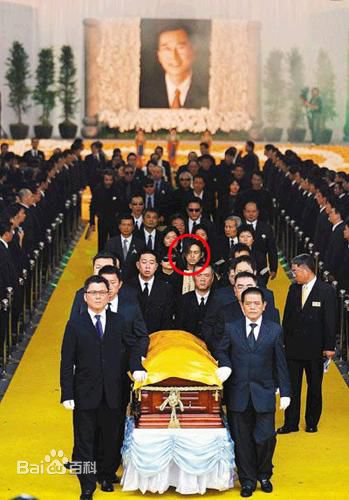 http://www.119127.cn/pics/star/pic/41dccd6238fbe259a56b3205a4bc44b6.jpg