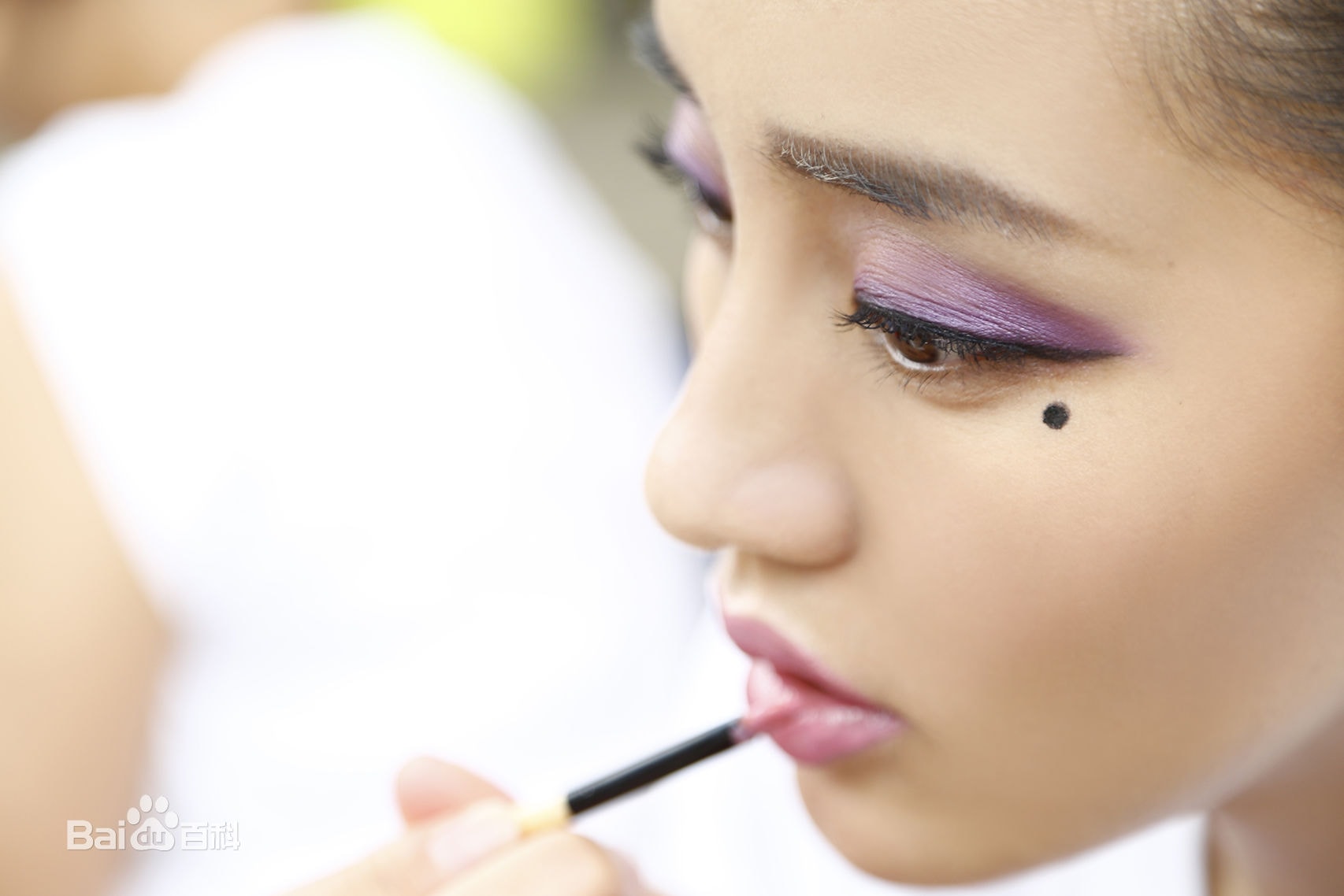 http://www.119127.cn/pics/star/pic/426017ce7891b54dfb3b8862feda6d49.jpg