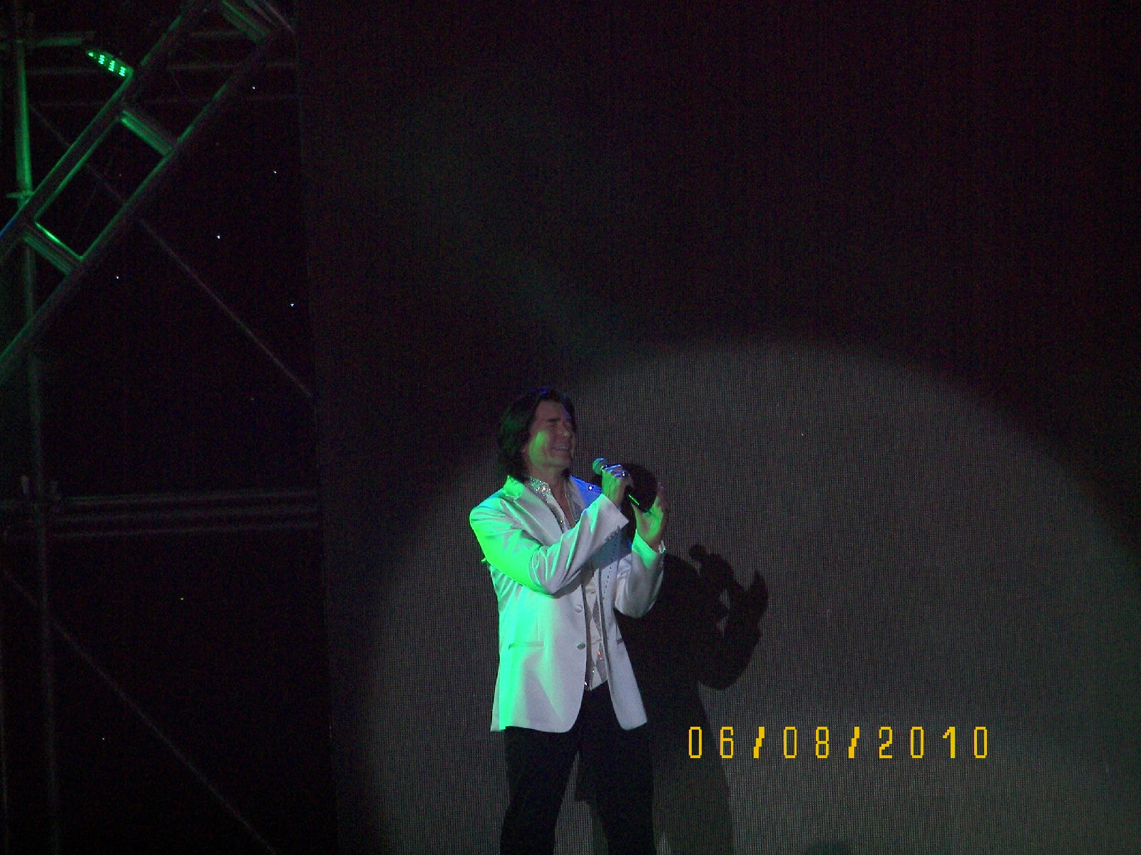 http://www.119127.cn/pics/star/pic/42e8b534d167cbb444236182b53fca96.jpg