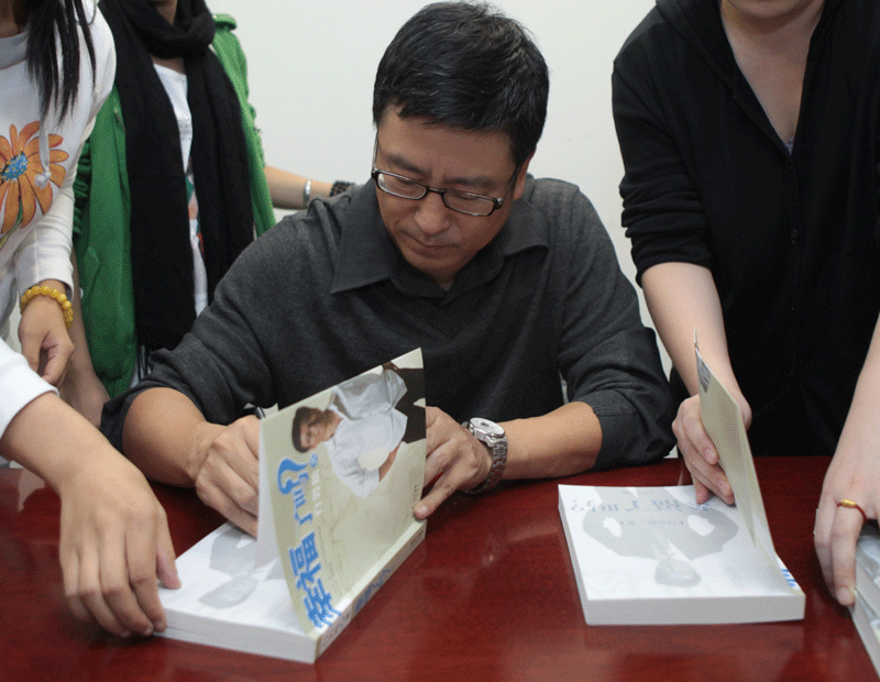 http://www.119127.cn/pics/star/pic/43b92b7ddb50877668e463ce81dd0a1a.jpg