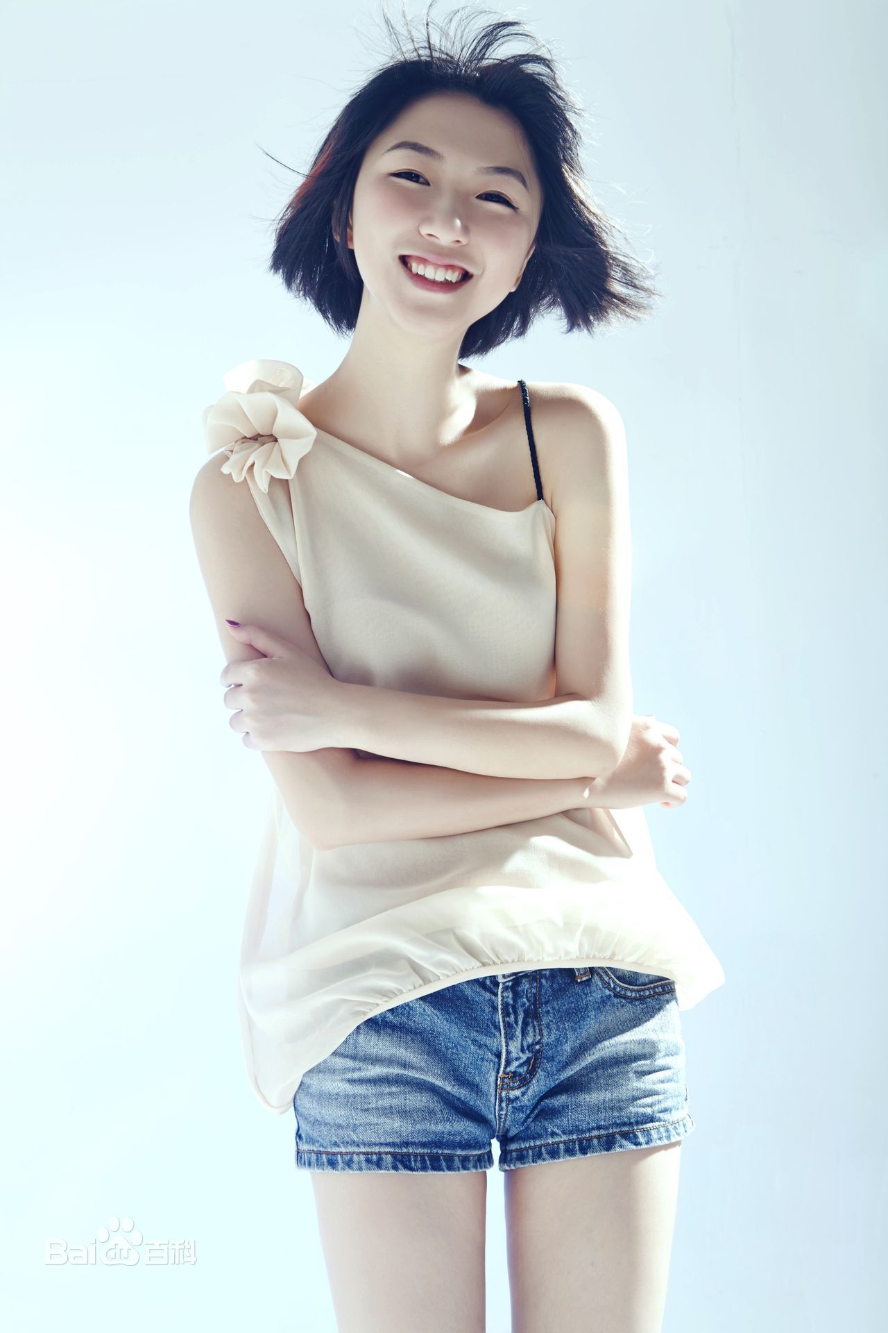 http://www.119127.cn/pics/star/pic/43f232875626c1bbb225c082a925dd96.jpg