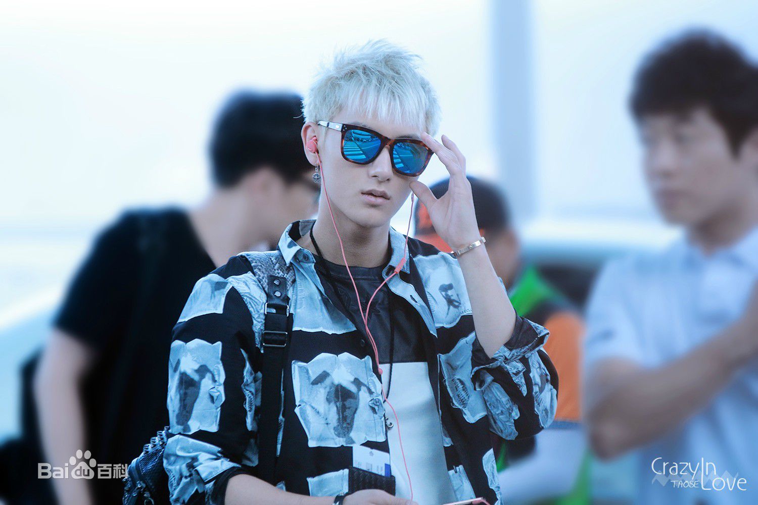 http://www.119127.cn/pics/star/pic/444bc99489a821475f32437676a1c4ab.jpg