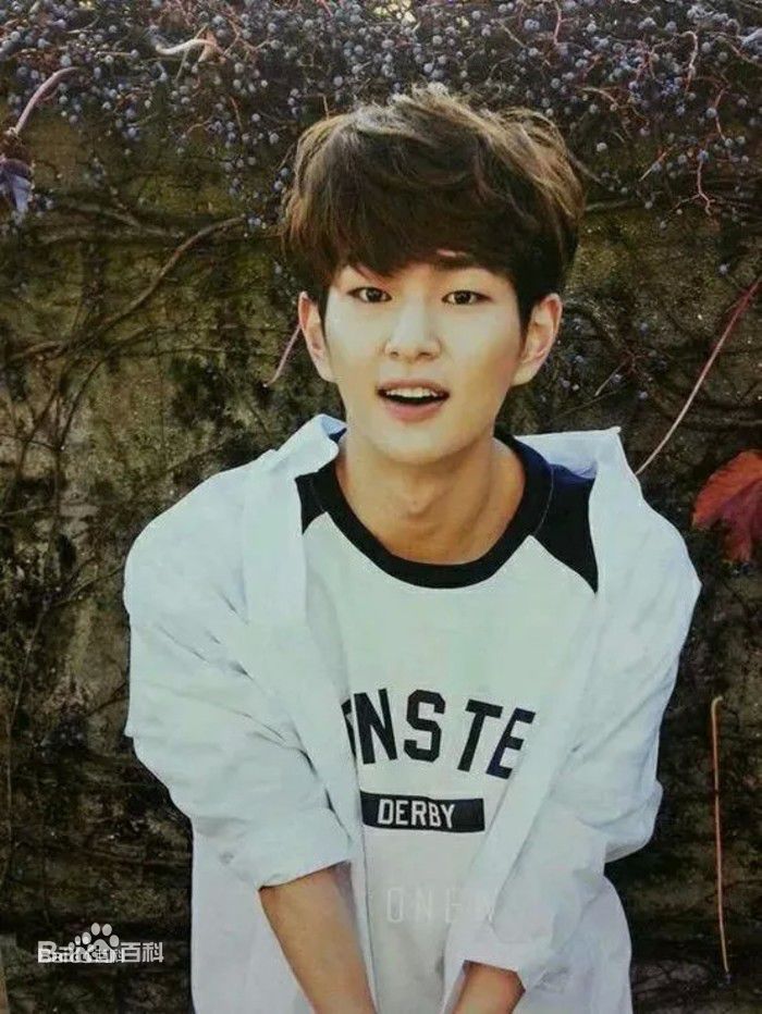 http://www.119127.cn/pics/star/pic/4453476cae7ab93fe84723e9ef629b1a.jpg