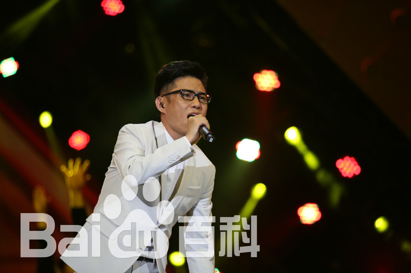 http://www.119127.cn/pics/star/pic/457297b294c89c75b42510d190aadb61.jpg