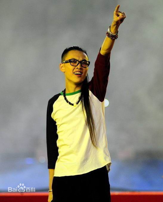 http://www.119127.cn/pics/star/pic/45e4541f9748fb3e75e8b09feebd3c9d.jpg