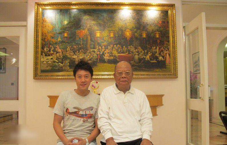 http://www.119127.cn/pics/star/pic/45e4c40b6067959d00902467500bfdc3.jpg