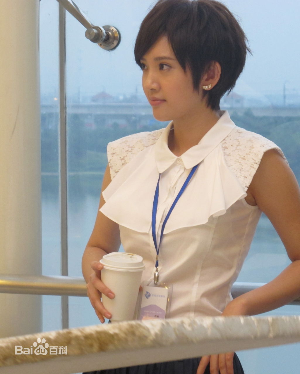 http://www.119127.cn/pics/star/pic/4886488cb6919fa11aa9b2db768fde98.jpg
