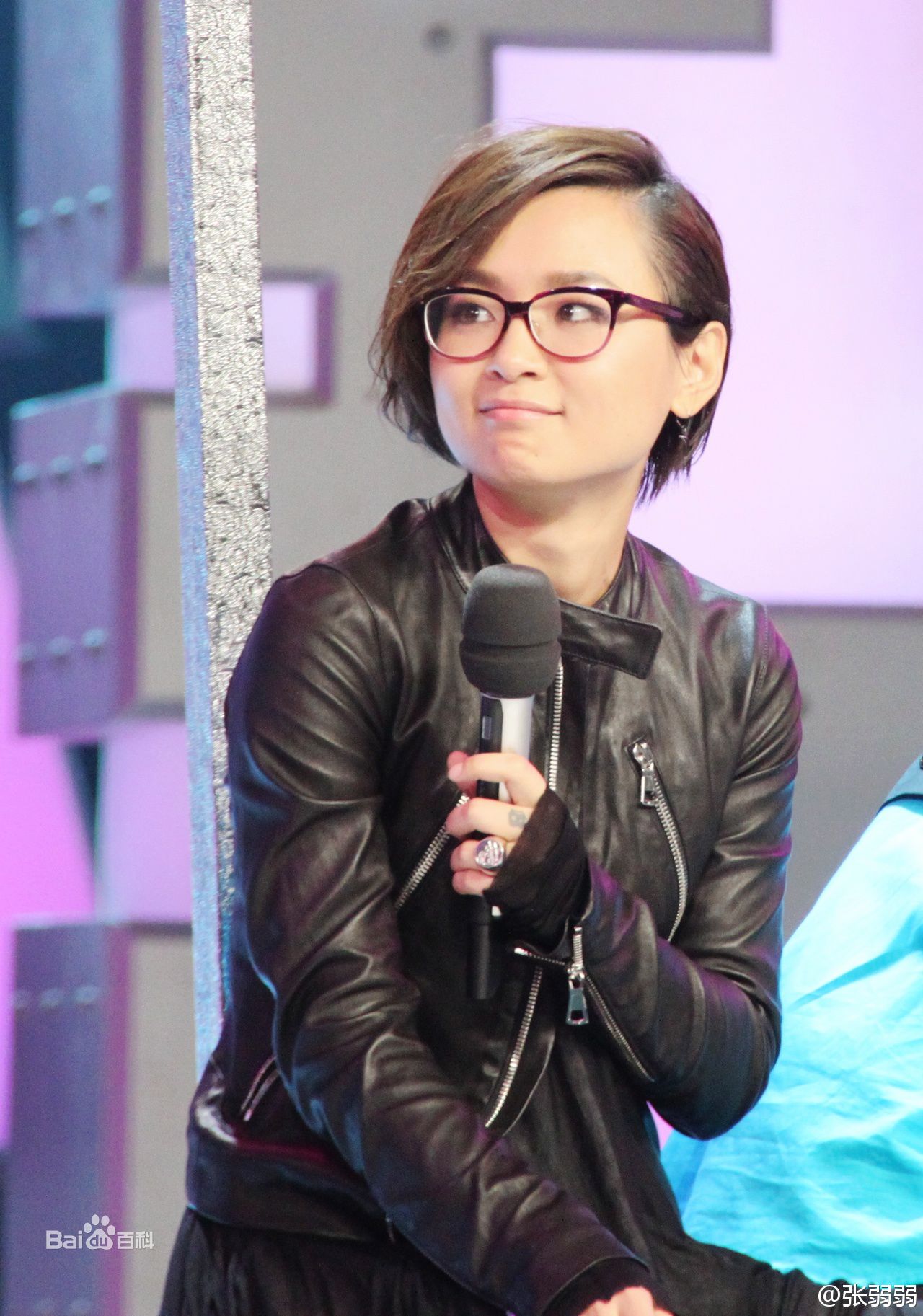 http://www.119127.cn/pics/star/pic/49ce93e69d7c60aaef3a427a4a4fd225.jpg