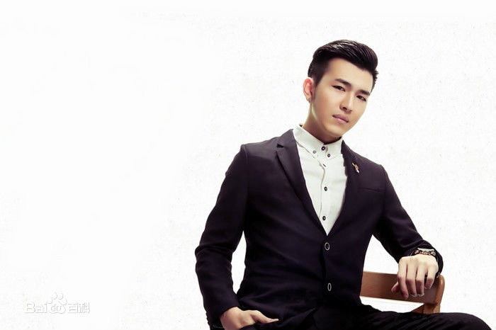 http://www.119127.cn/pics/star/pic/4a59e113f5bbb8b7902409f040b0f148.jpg