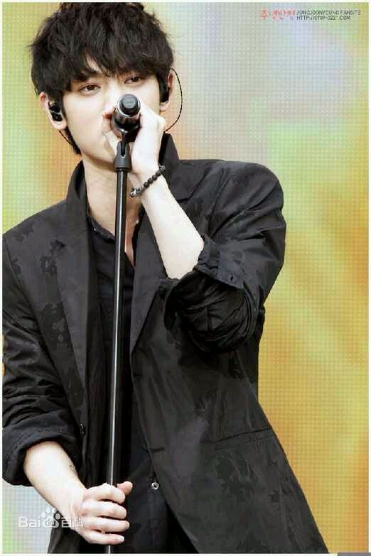http://www.119127.cn/pics/star/pic/4adbab4d9845f524ce50e4219f5aee1f.jpg