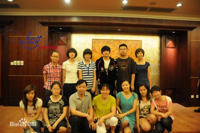http://www.119127.cn/pics/star/pic/4bf68799d8b3677053c9f7fe2b243ae3.jpg