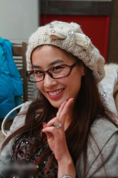 http://www.119127.cn/pics/star/pic/4f6132d7b400ad37924689e0f623e064.jpg