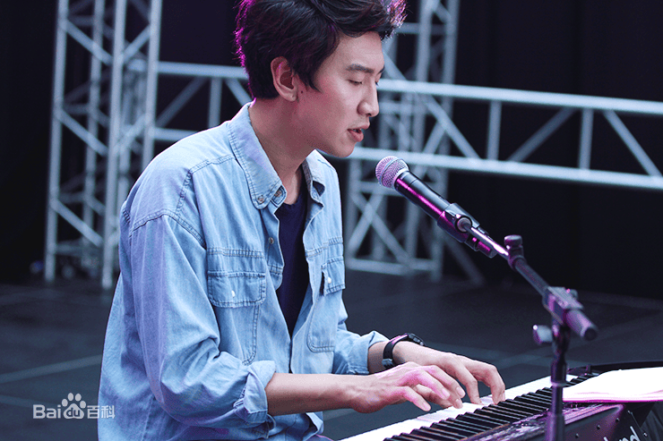 http://www.119127.cn/pics/star/pic/51f56ef27b5c1a76f3eb250d82c6df3b.jpg
