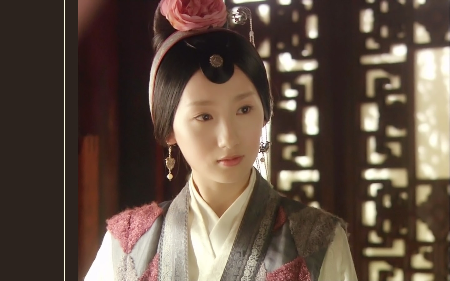 http://www.119127.cn/pics/star/pic/520d/fd94e093ed26142b0113d51f6beb.jpg