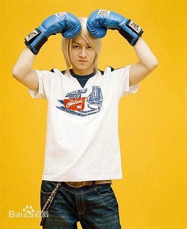 http://www.119127.cn/pics/star/pic/521e0cdd4d21f7006bec9a0ec0aa98a0.jpg