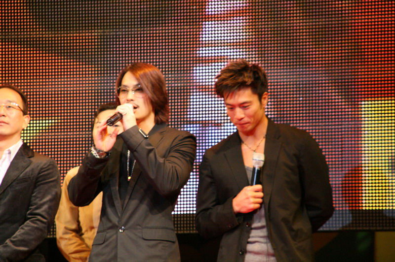 http://www.119127.cn/pics/star/pic/5292cb76e76b7a135f5dcb10222e3c65.jpg