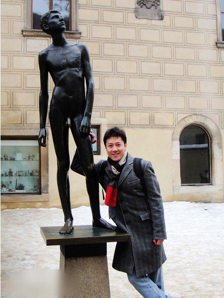 http://www.119127.cn/pics/star/pic/52db47ea5211e6e72684ff1612233800.jpg
