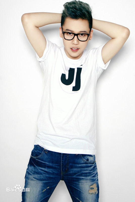 http://www.119127.cn/pics/star/pic/5318ae5a20b34763dacf90e7acae5db9.jpg