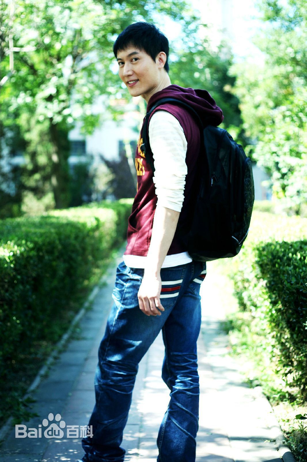 http://www.119127.cn/pics/star/pic/5387bfe6732a0bfaf2a592dab02b8911.jpg
