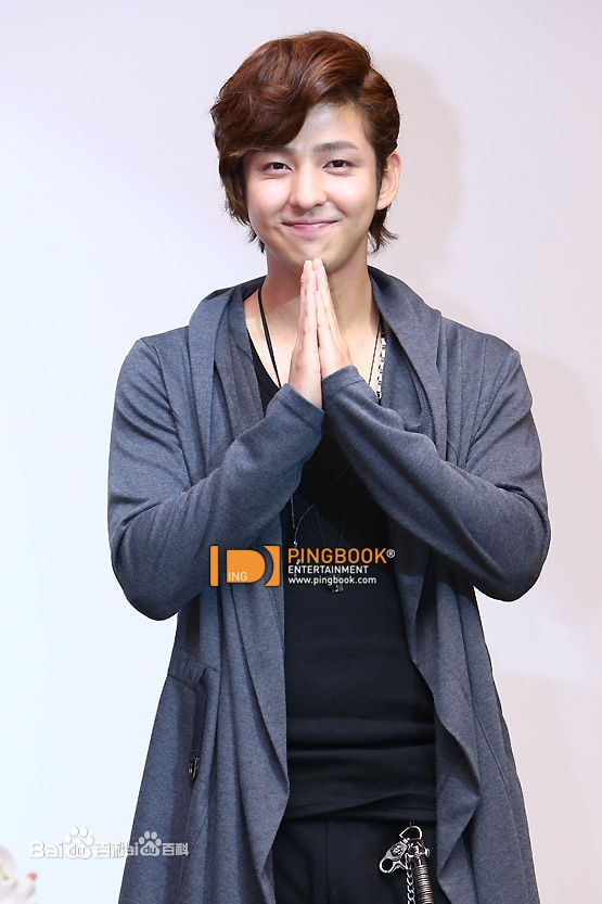 http://www.119127.cn/pics/star/pic/56539e6a64084cb0180602a2bab6c538.jpg