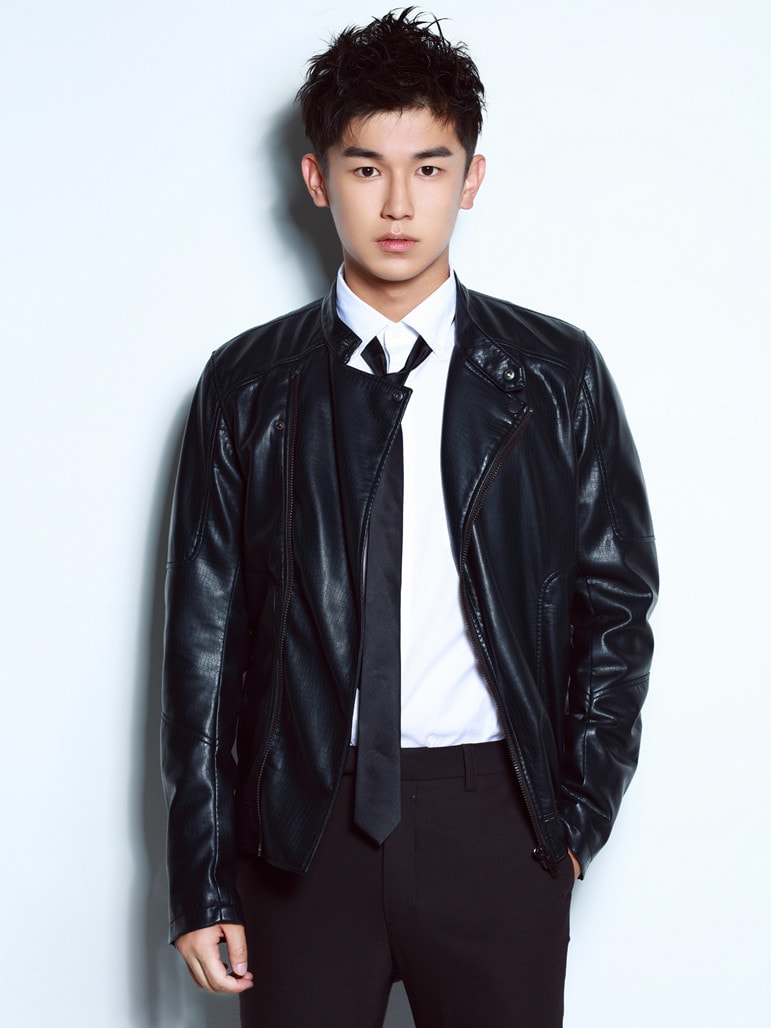 http://www.119127.cn/pics/star/pic/57db6b04ff651afde1706579e6df31e7.jpg