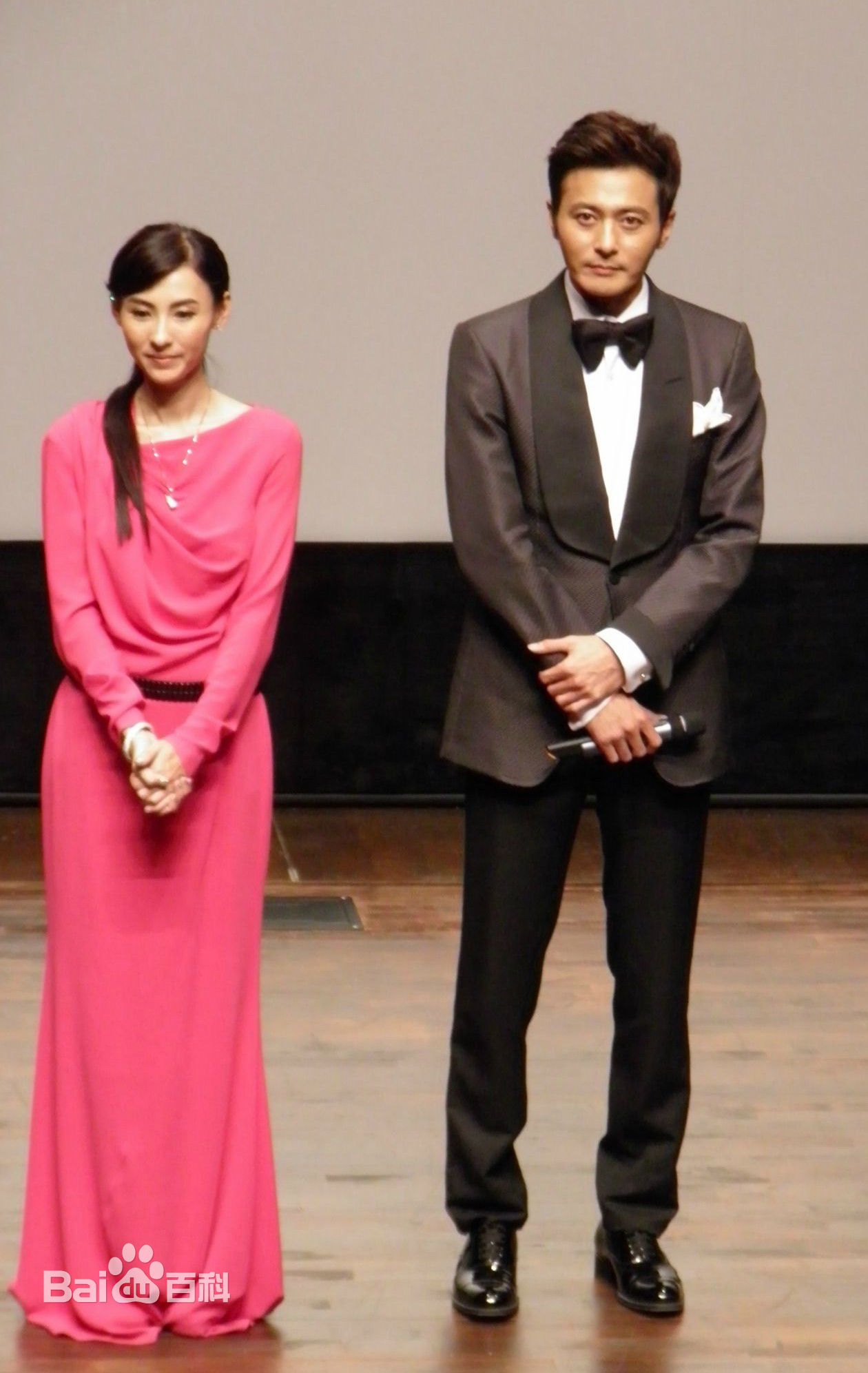 http://www.119127.cn/pics/star/pic/5803c5097c9aed6d4e6f729fb1bb8a05.jpg