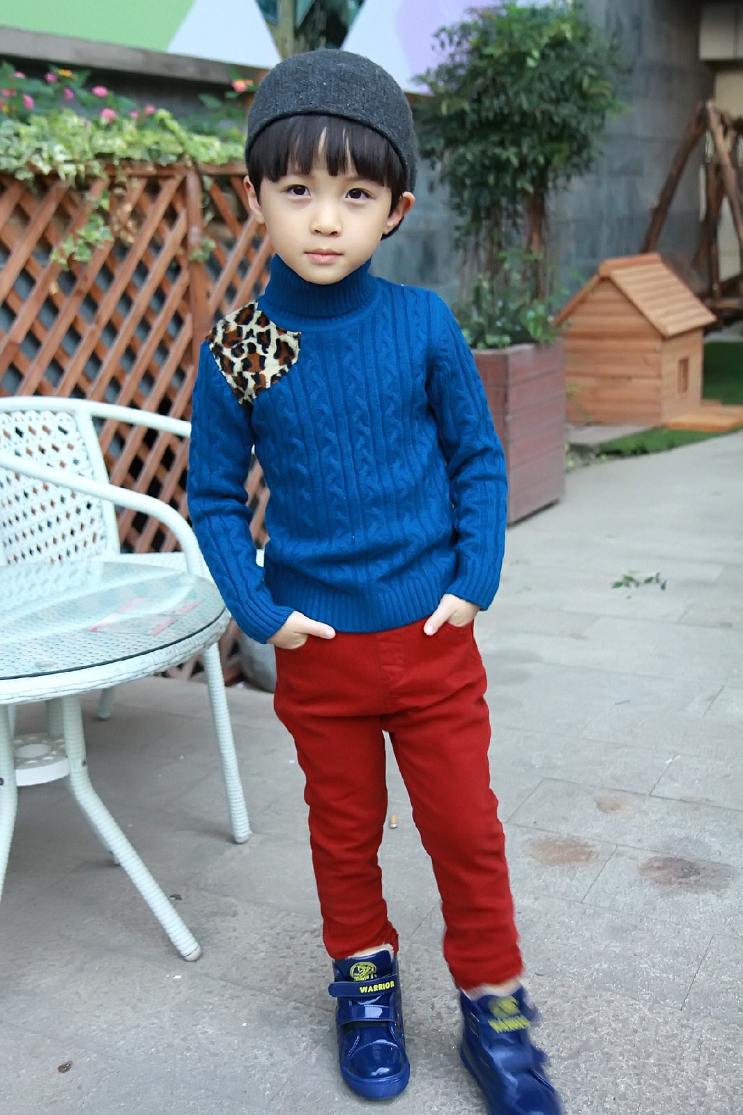 http://www.119127.cn/pics/star/pic/592c1363895e63819cee36bc4cd9f9bb.jpg