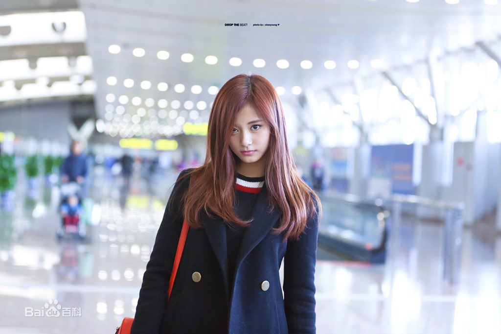 http://www.119127.cn/pics/star/pic/5ae7e3c6257bf2305f49e7223c6f7068.jpg