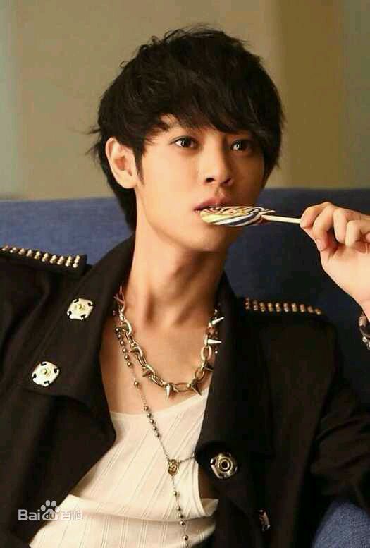 http://www.119127.cn/pics/star/pic/5bfd2a90f6e3b5c1251aa043eb6090ae.jpg