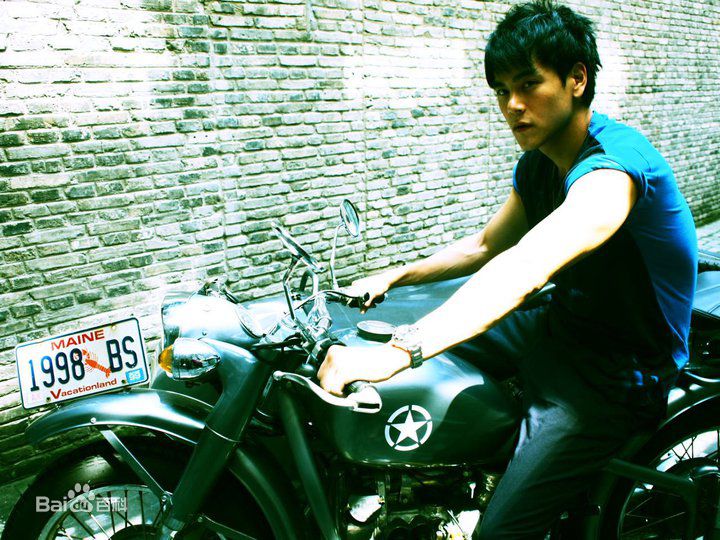 http://www.119127.cn/pics/star/pic/5c499df29d224ee92ab18c1ec67455aa.jpg