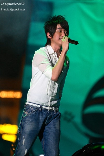 http://www.119127.cn/pics/star/pic/5d9cd59d29885c08913f0faccc3c8f79.jpg