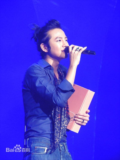 http://www.119127.cn/pics/star/pic/609c93b876e28c9db937bb5c780f6949.jpg